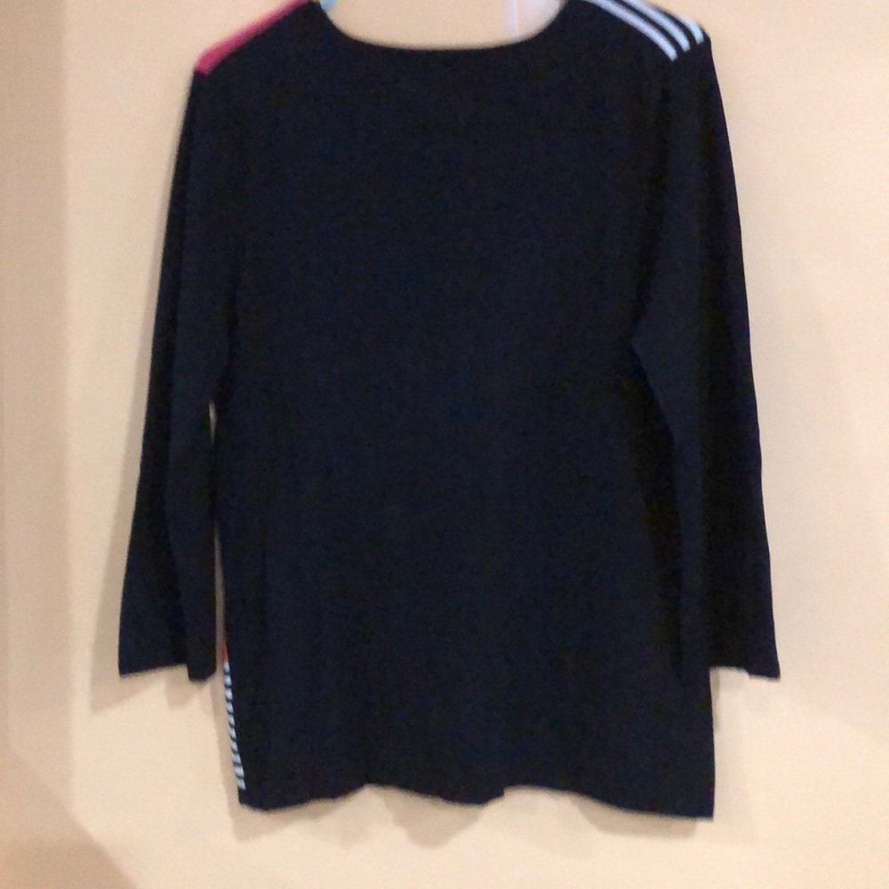 Sweater - Picture 2 of 2